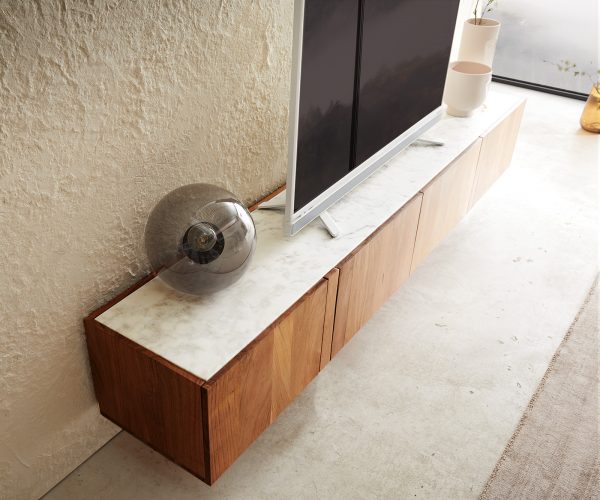 TV szekrény Secara 220 cm akác természetes 4 ajtós márvány lebegő - Image 6