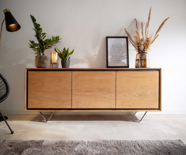 Komoda Stonegrace 175 cm přírodní akácie 3 dvířka 3 přihrádky kamenná dýha podnož ve tvaru "V" - Image 2