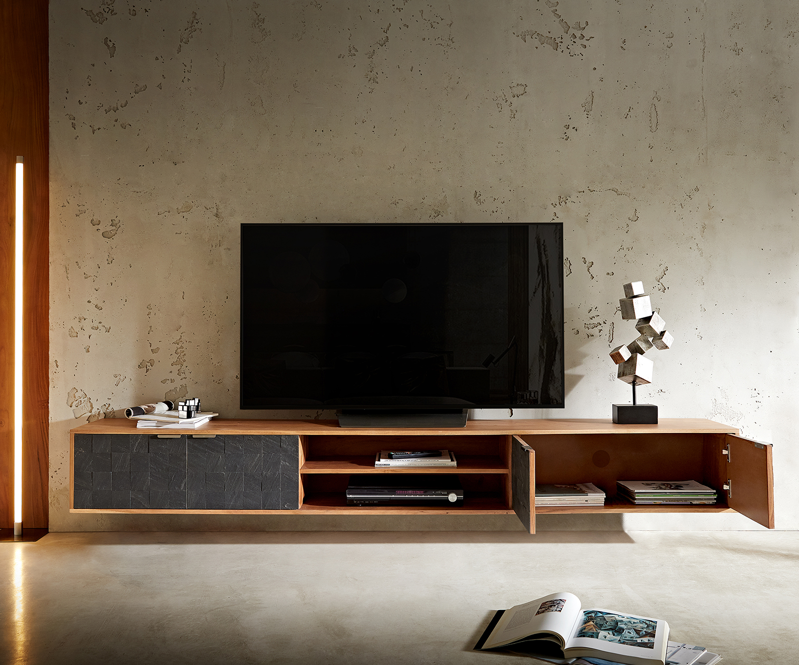 TV szekrény Teele 240 cm akác természetes pala 4 ajtós lebegő - Image 6