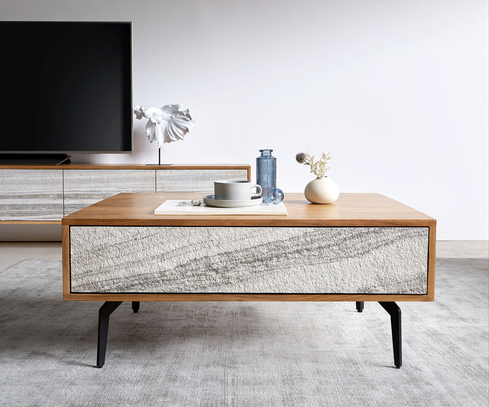 Dohányzóasztal Kleo 80x60 cm akác természetes 2 fiókos "L" alakú fém láb fekete - Image 2