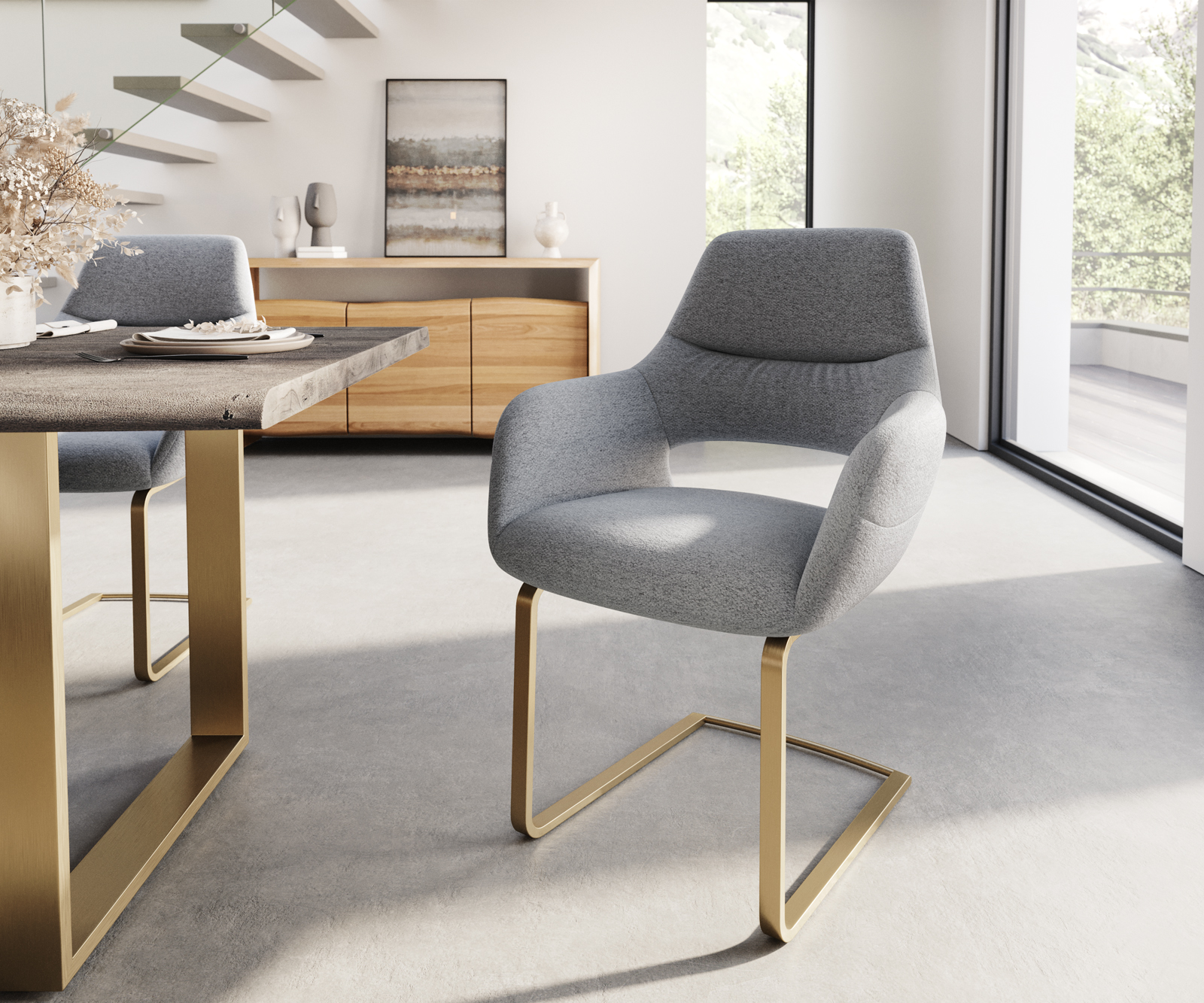 Jídelní židle Yago-Flex s područkou konzolová podnož plochá zlatá texturovaná tkanina světle šedá