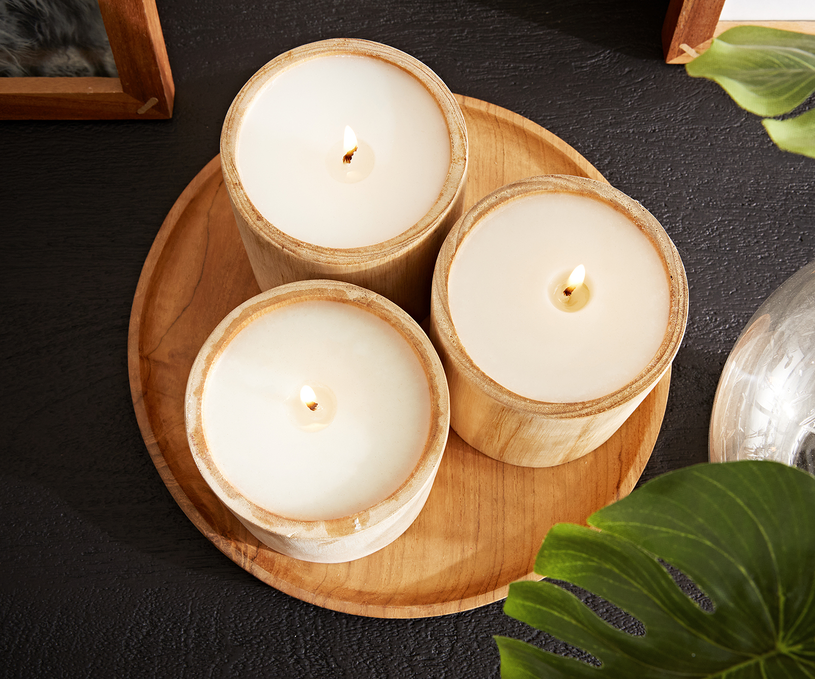 Svíčka v dřevěné misce Elfine 8x8 cm přírodní teak (sada 3 kusů) - Image 4