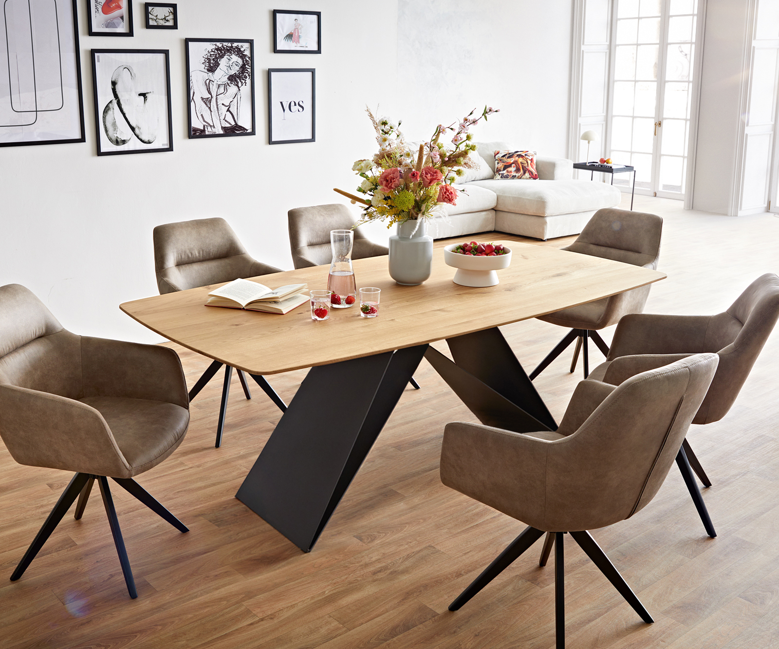 Étkezőasztal Edge hajóformájú 200x100x2,5-3 cm tölgy természetes V-láb laposacél fekete svájci él - Image 7