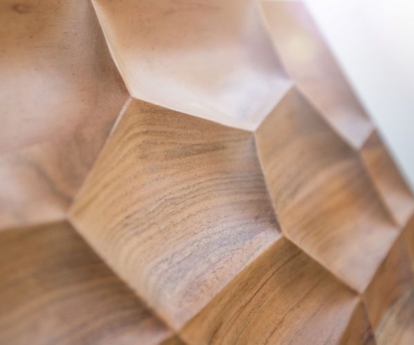 Dohányzóasztal Solu 120x70 cm akác természetes 4 fiók lebegő fém láb fekete 3D előlap - Image 3