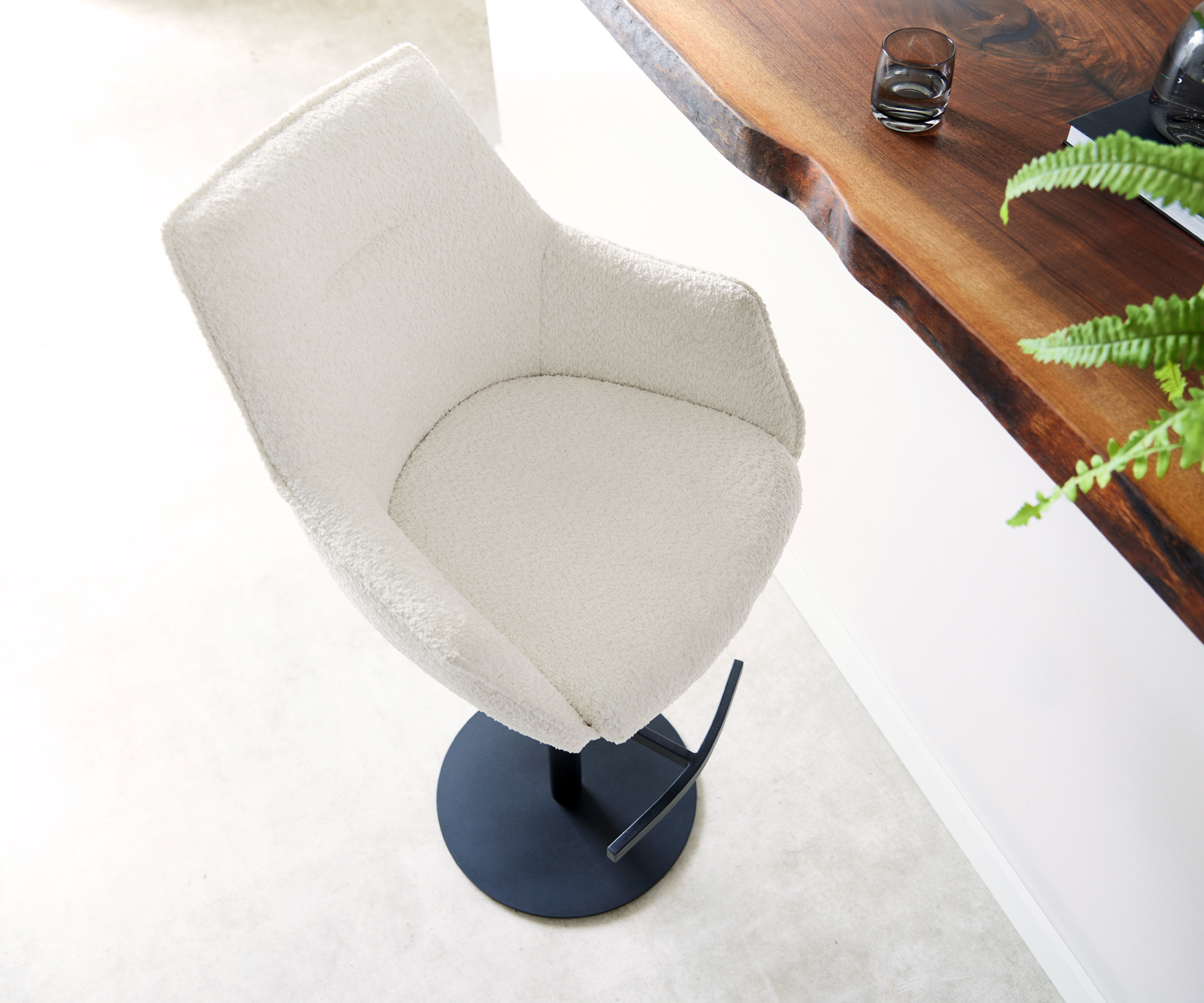 Bárszék Alja-Flex bouclé fehér forgó láb magasságban állítható fém fekete forgatható zsákrugós - Image 4