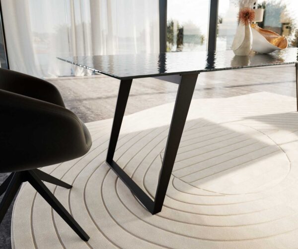 Étkezőasztal Edge 300x100 domborított üveg füstfekete 3D design fém ferde fekete - Image 6