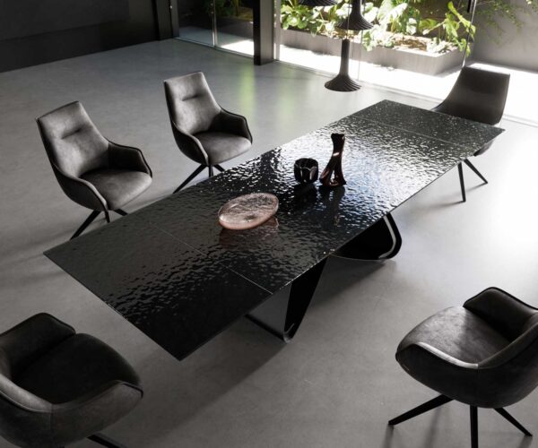 Étkezőasztal Edge 200-300x100 domborított üveg füstfekete 3D design W alakú láb fekete kihúzható - Image 4