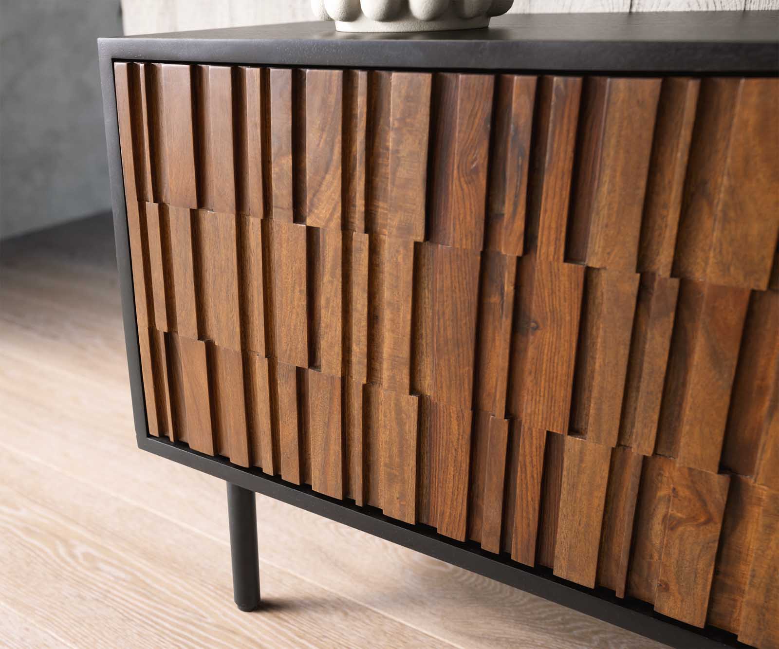 TV stolek Kallam 200 cm sheesham ořech mango černá kov černá 2 dvířka 2 přihrádky - Image 5