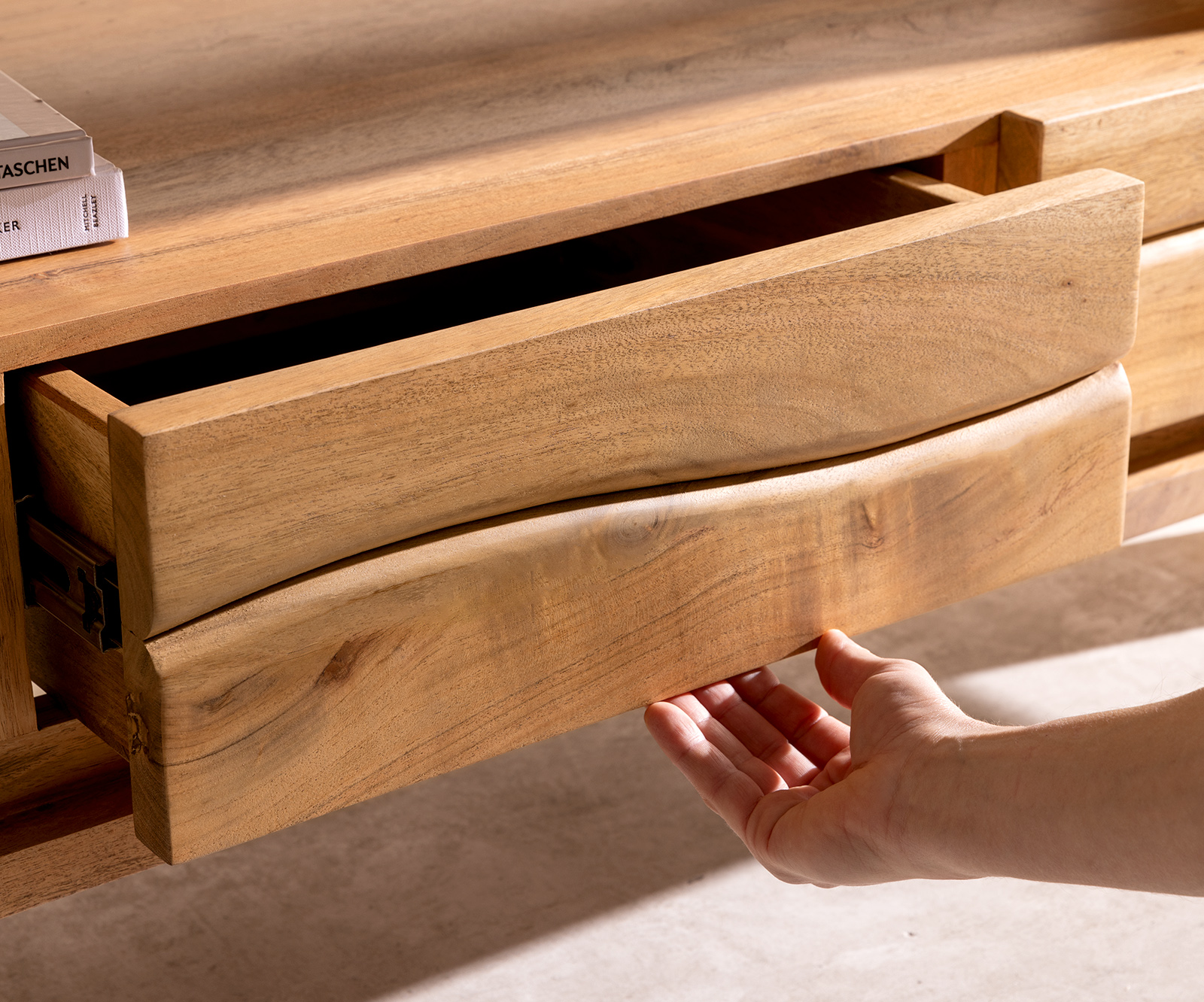 TV szekrény Live-Edge 146 cm akác természetes 3 fiók 1 rekesz lebegő - Image 6