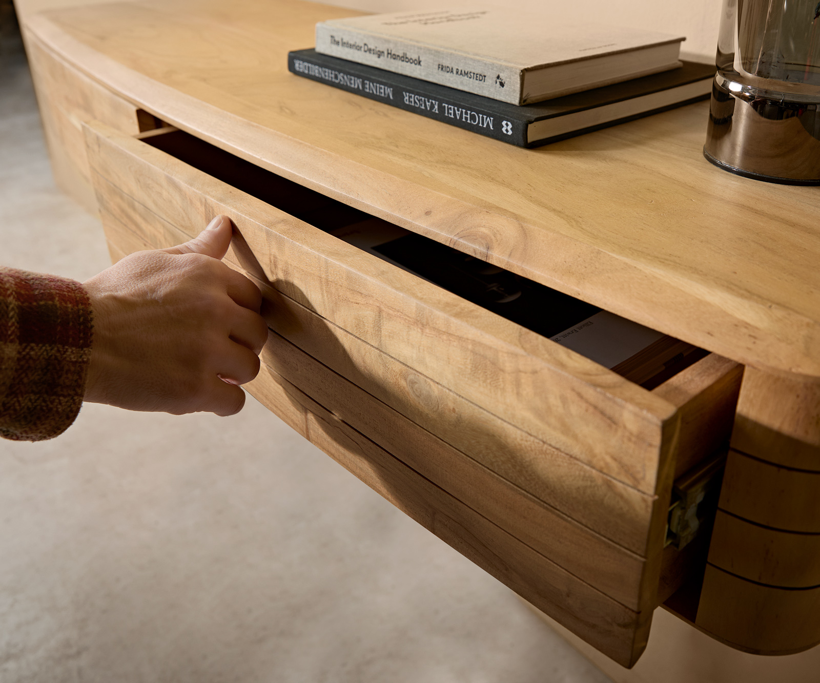 Konzolasztal Nagaru 125x40 cm akác aura 2 fiókos lebegő - Image 6