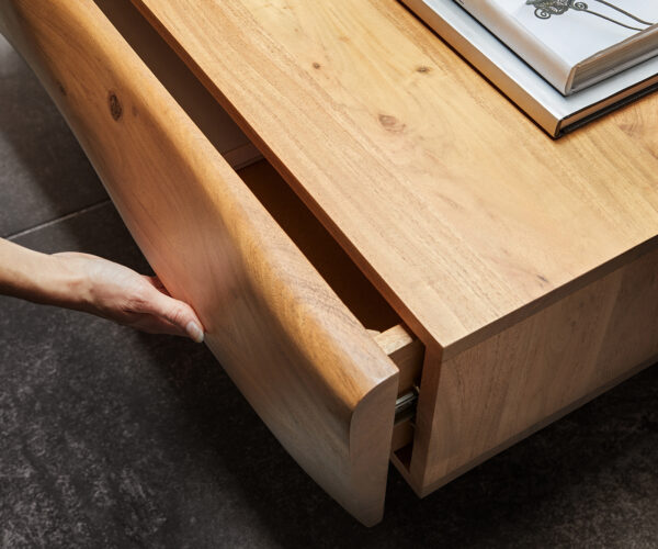 Dohányzóasztal New Live-Edge 115x60 cm akác természetes 2 fiók 1 rekesz lebegő fém láb fekete - Image 5