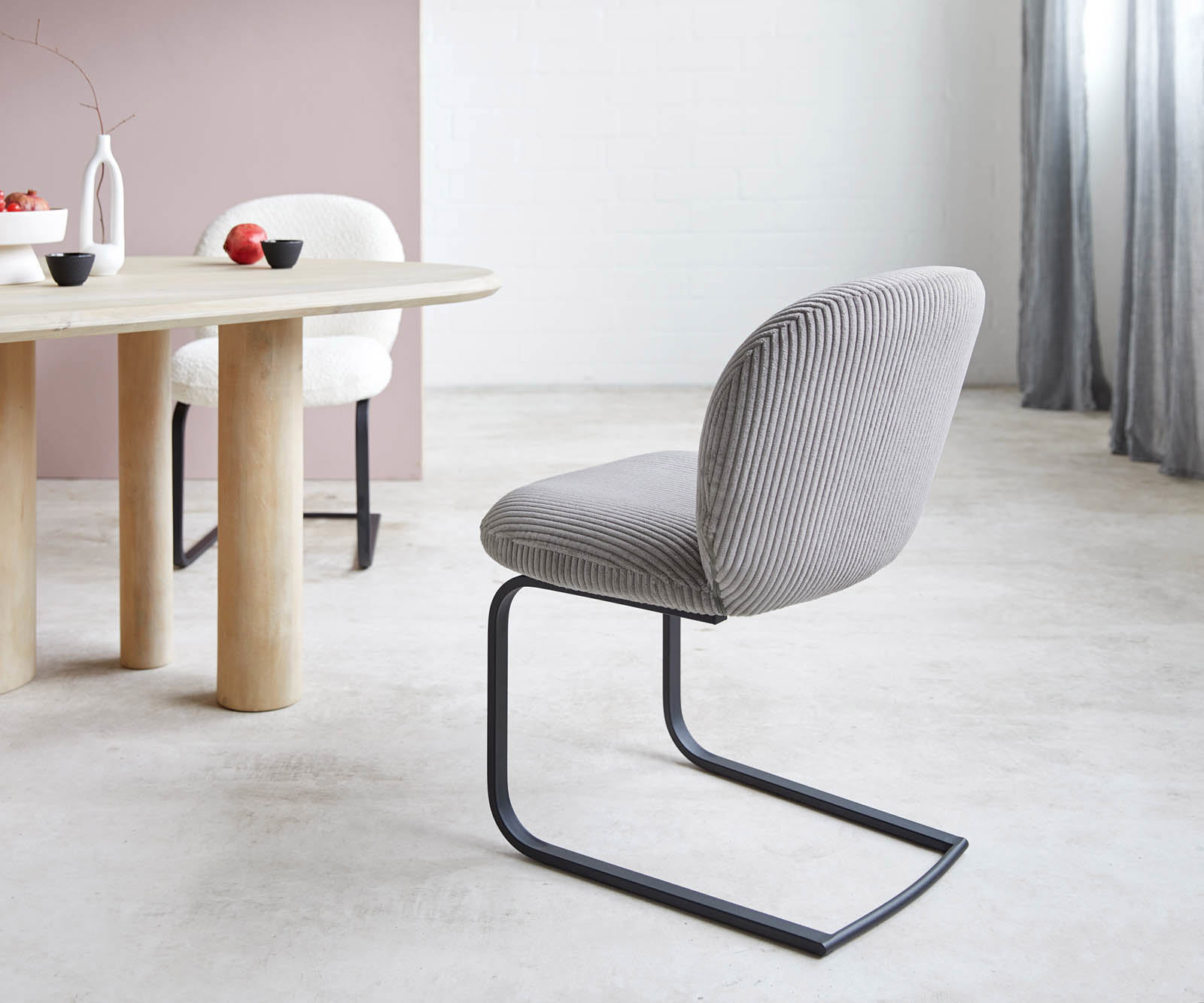 Étkezőszék Nube-Flex mikroszálas ezüstszürke étkezőszék lapos fekete zsákrugós - Image 5