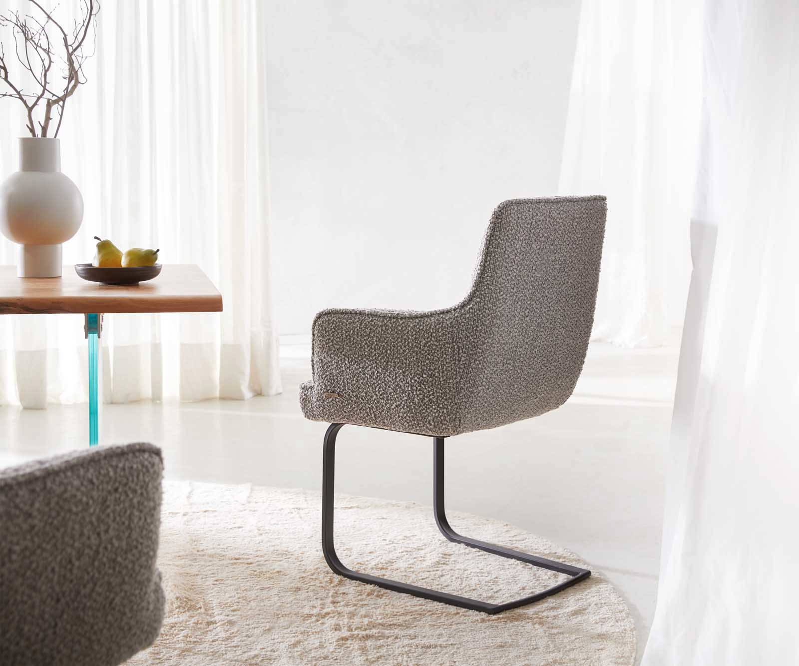 Étkezőszék Heira-Flex karfás bouclé ezüstszürke lapos fekete zsákrugós étkezőszék - Image 5