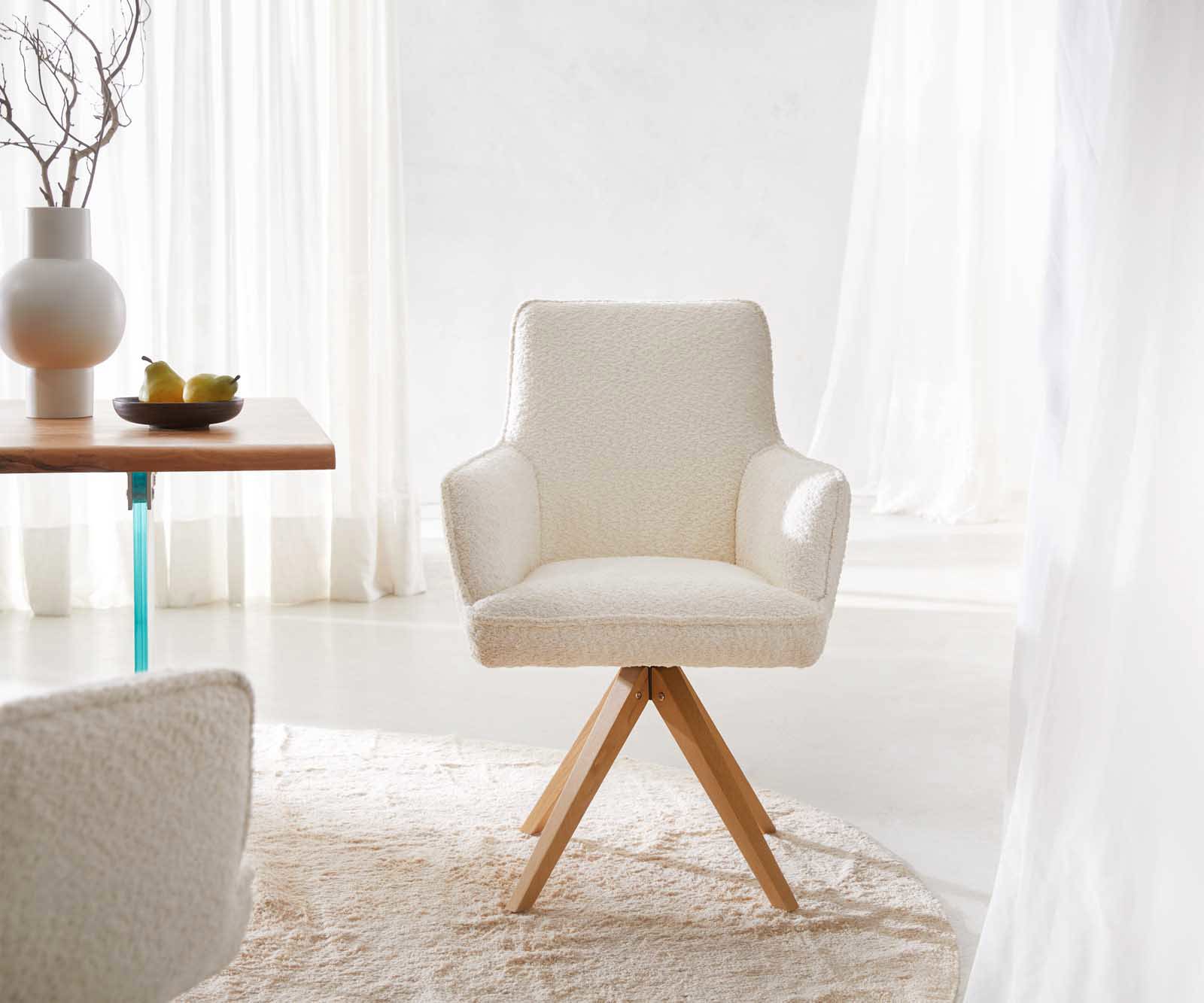 Étkezőszék Heira-Flex karfás bouclé fehér fa láb szögletes természetes 180° forgatható zsákrugós - Image 2