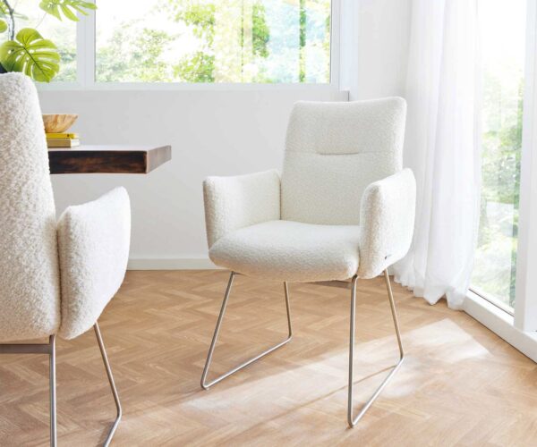 Étkezőszék Jova-Flex karfás fehér bouclé vékony lábazat rozsdamentes acél zsákrugós