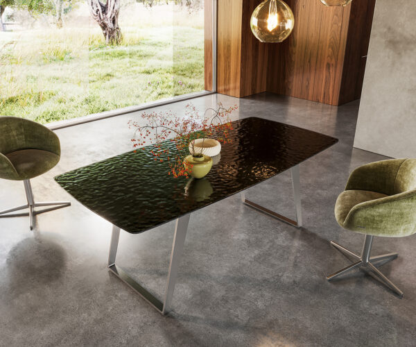 Étkezőasztal Edge hajóformájú 200x100 domborított üveg füstfekete 3D design rozsdamentes acél ferde