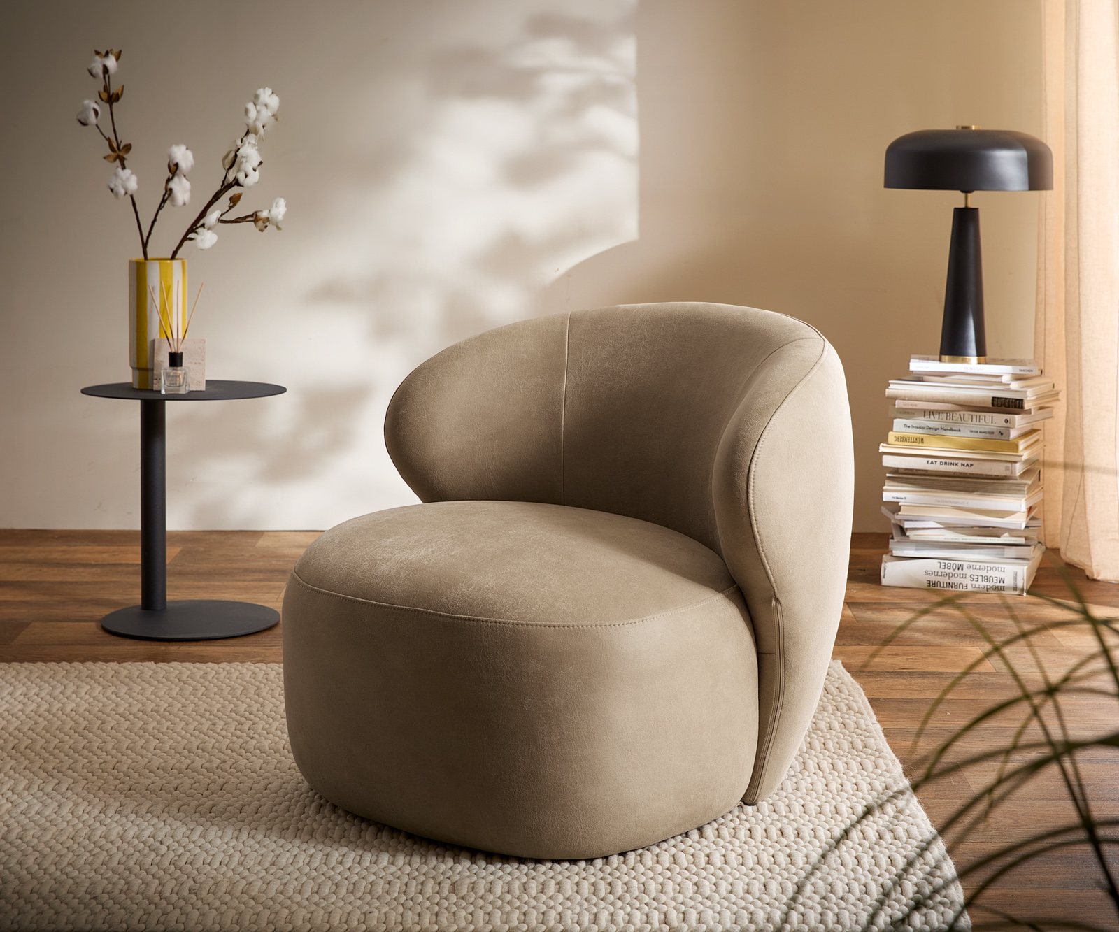 Lounge fotel Pulo 80x80 cm mikroszálas bézs vintage